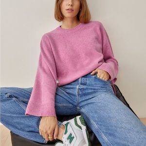 NWT! Reformation Edna Easy Crew Sweater, 100% Wool, peony (PINK), size L